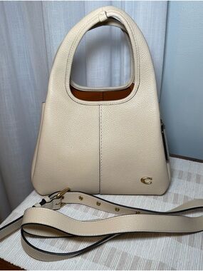 Coach Lana 23 in ivory pebbled leather